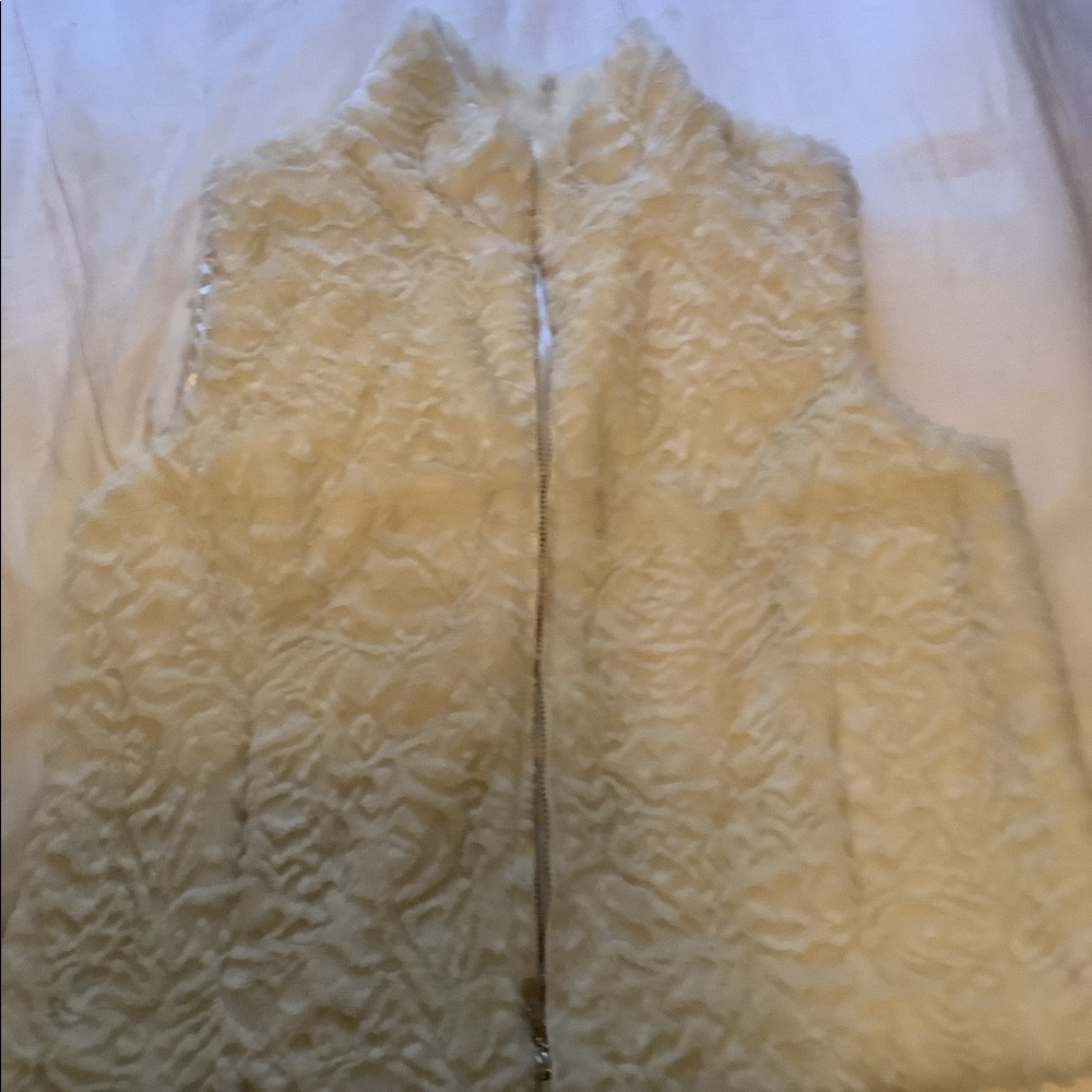 Coldwater Creek faux fur vest L